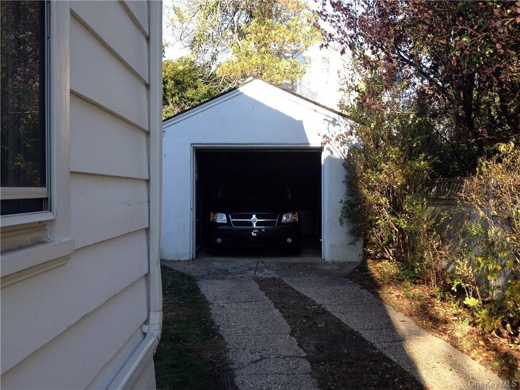 80 Edgewood Avenue - Photo 16