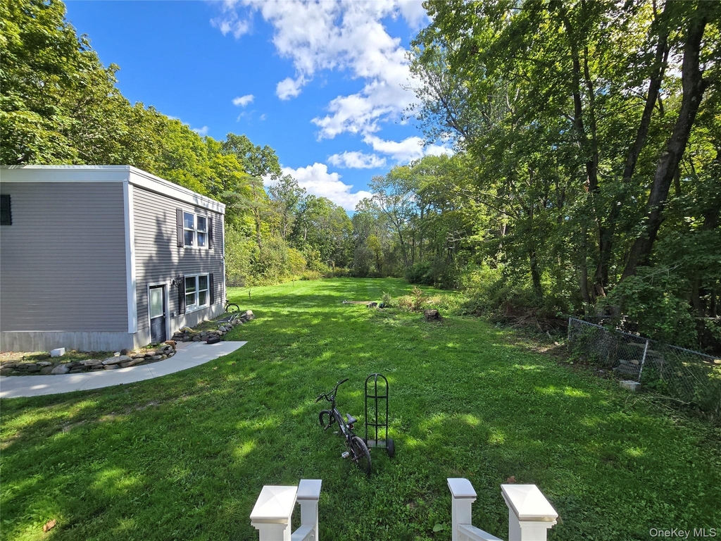 300 A Lakeside Road - Photo 7