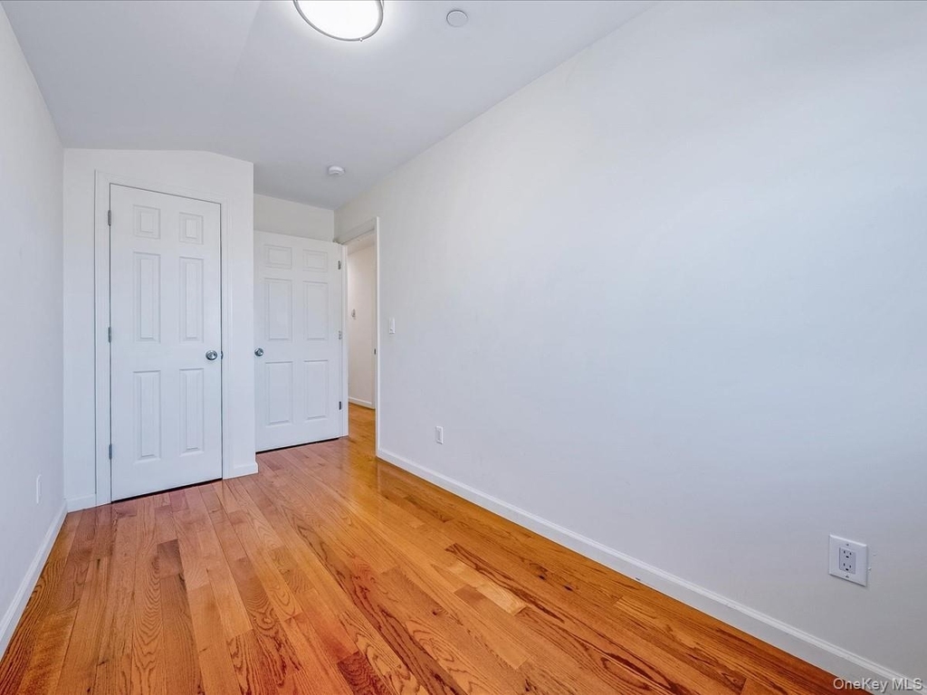 220-09 64th Avenue - Photo 13