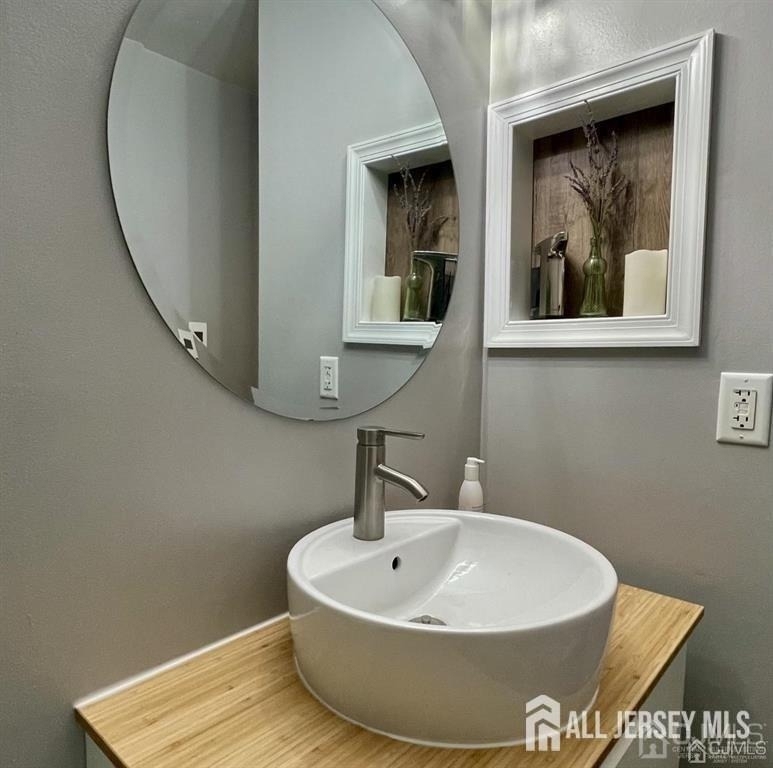 1323 Ravens Crest Drive - Photo 12