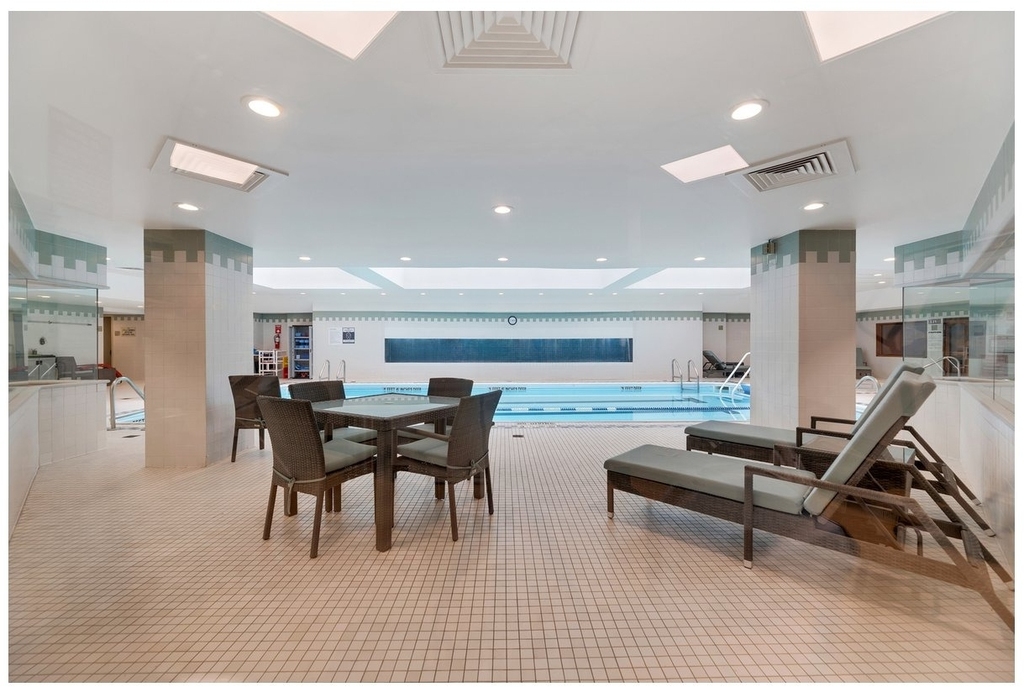 225 W 83rd Street - Photo 7