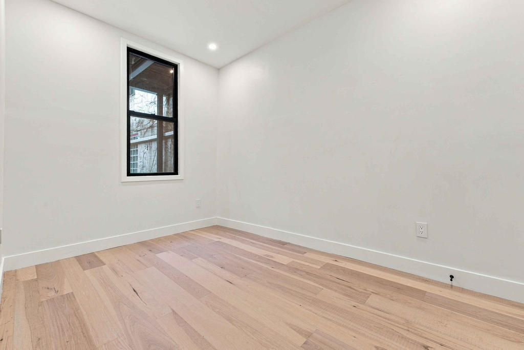297 3rd Avenue - Photo 6