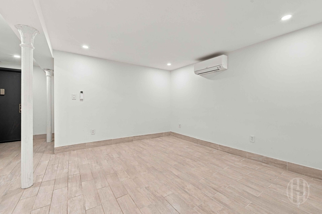 297 3rd Avenue - Photo 9