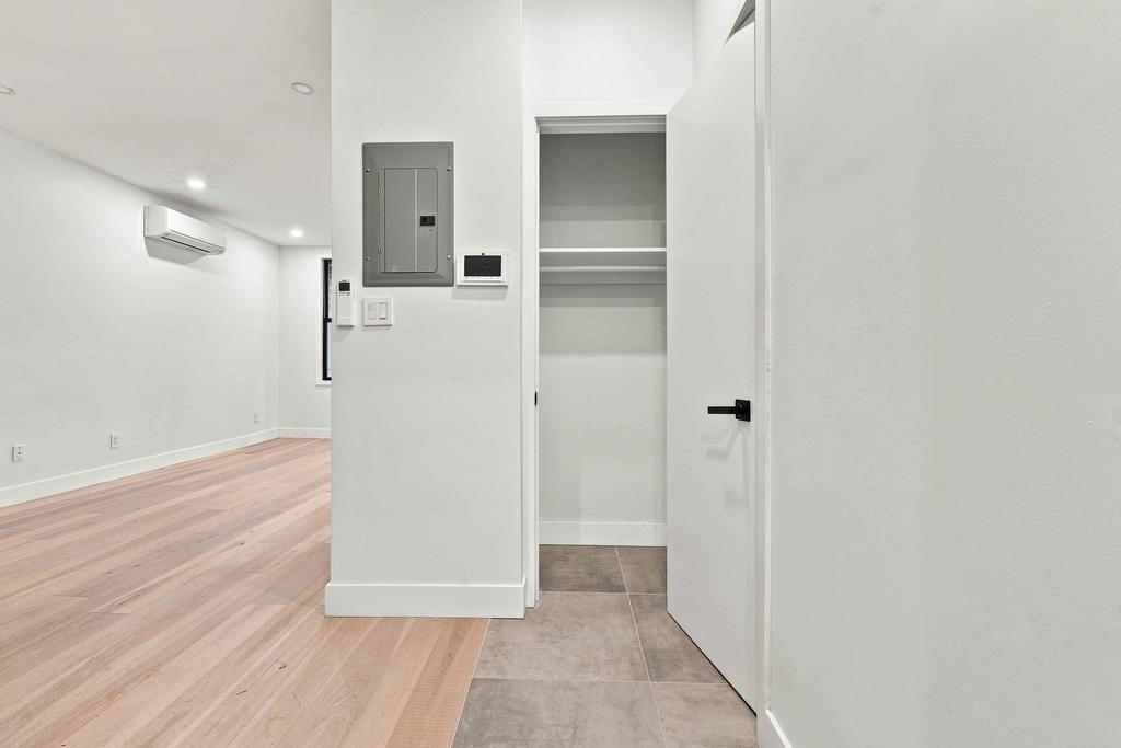 297 3rd Avenue - Photo 11