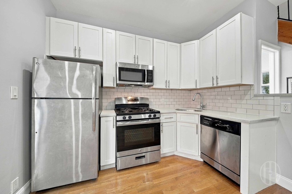 250 16th Street - Photo 7