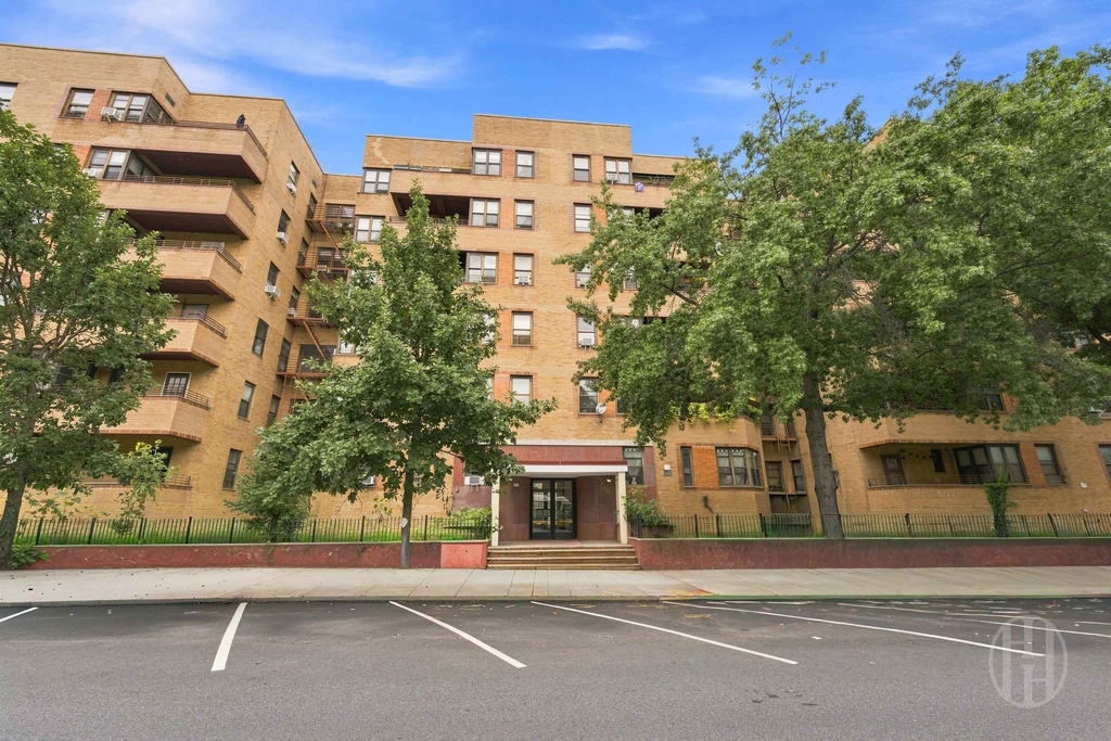 913 Park Place - Photo 12
