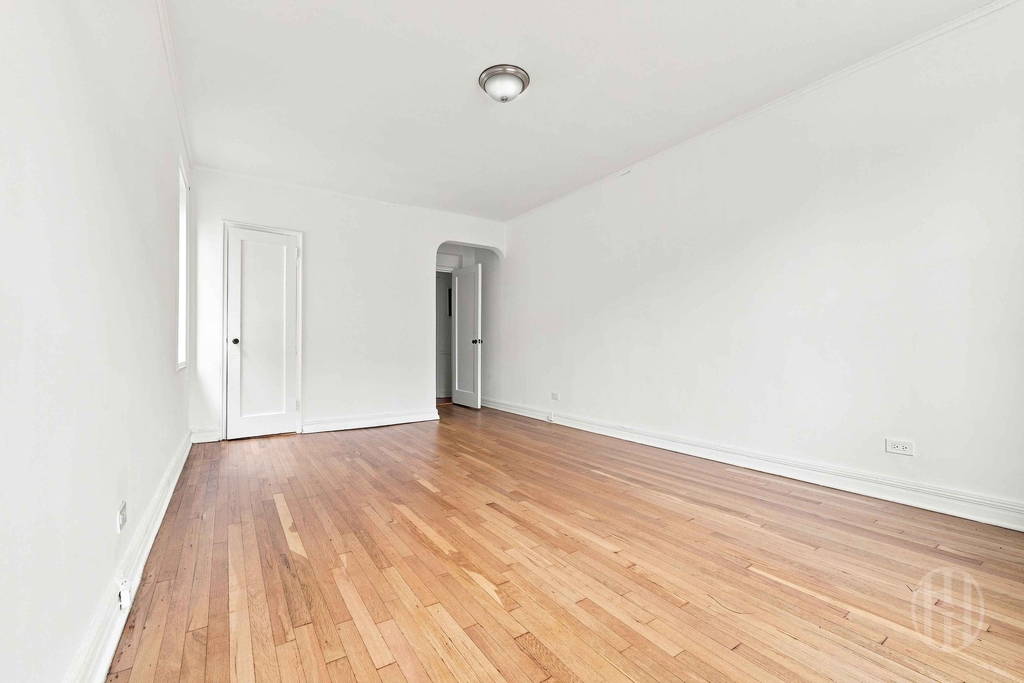 913 Park Place - Photo 7