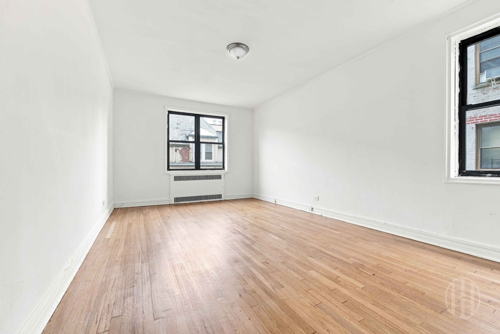 913 Park Place - Photo 5
