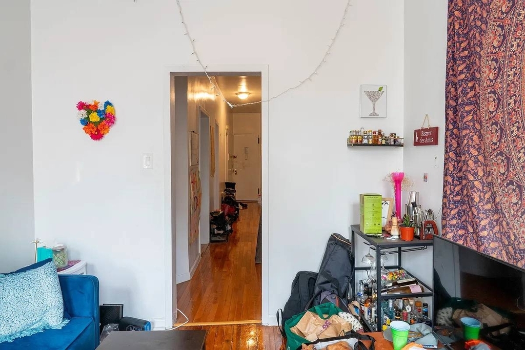 401 W 47th Street - Photo 23