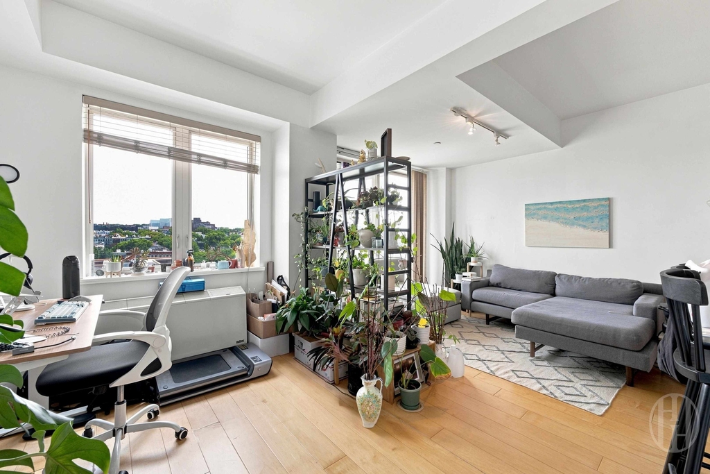 343 4th Avenue - Photo 1