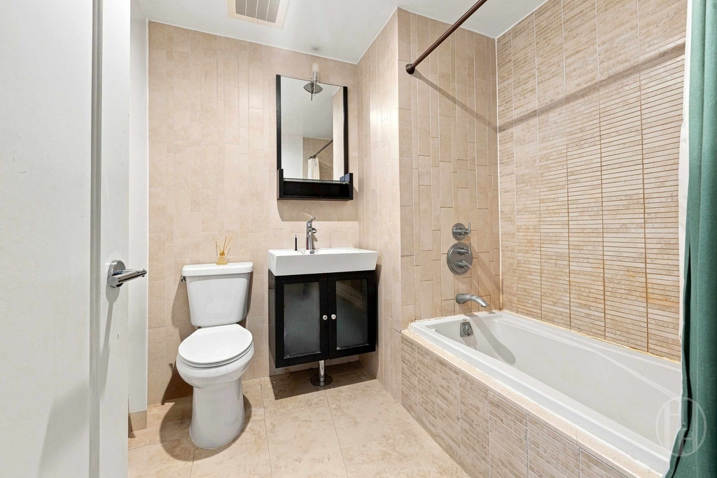 343 4th Avenue - Photo 6