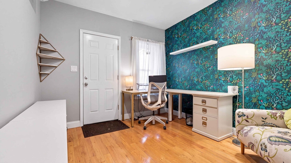 457 Lafayette Avenue - Photo 2