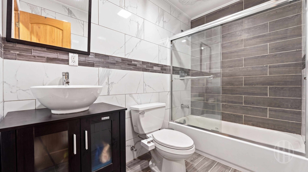 457 Lafayette Avenue - Photo 7
