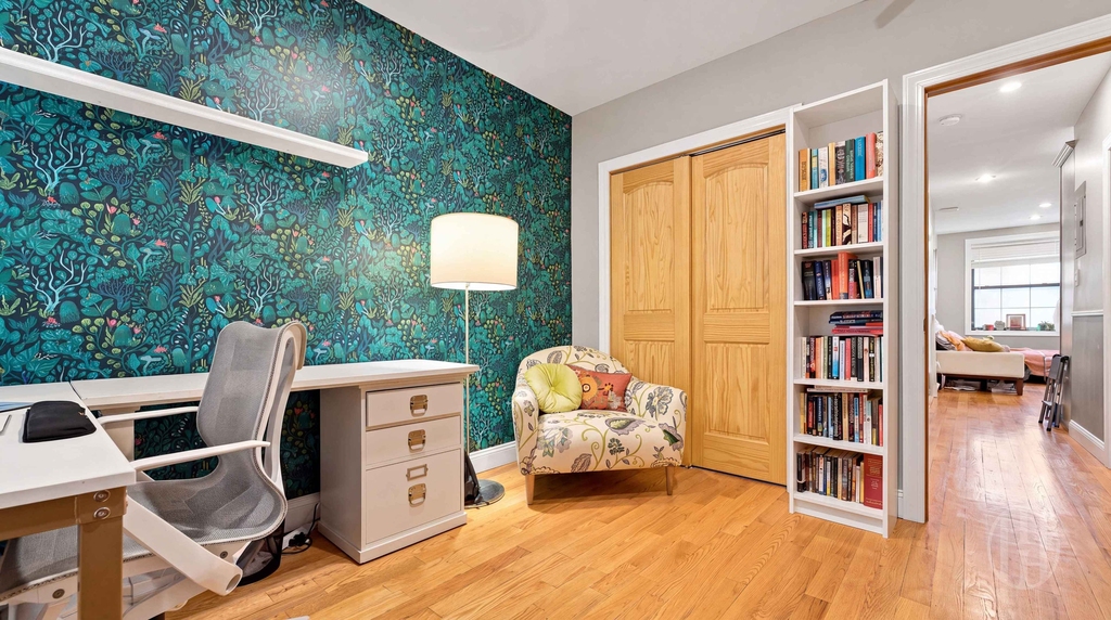 457 Lafayette Avenue - Photo 3