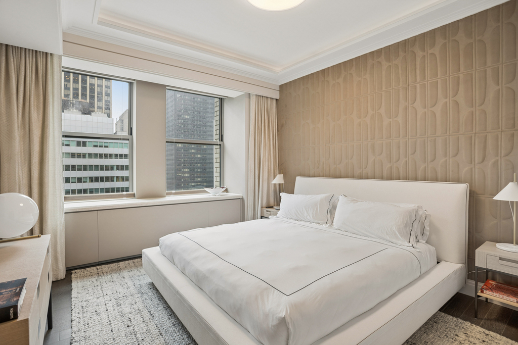 303 Park Avenue - Photo 5