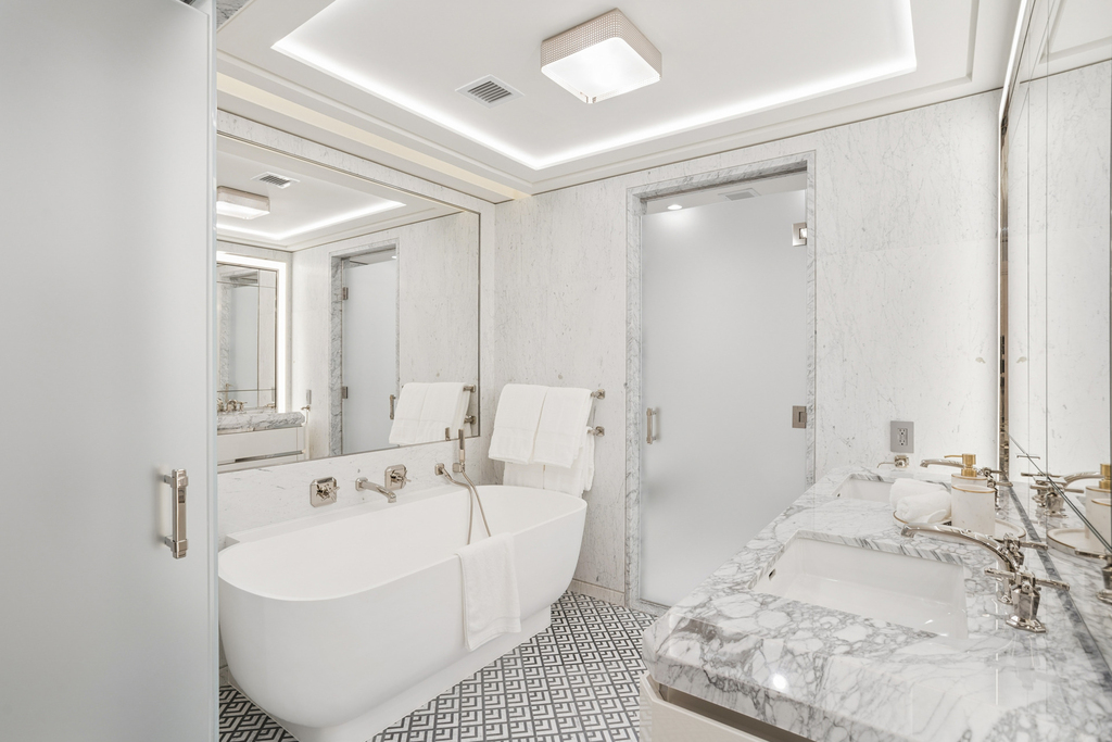 303 Park Avenue - Photo 7