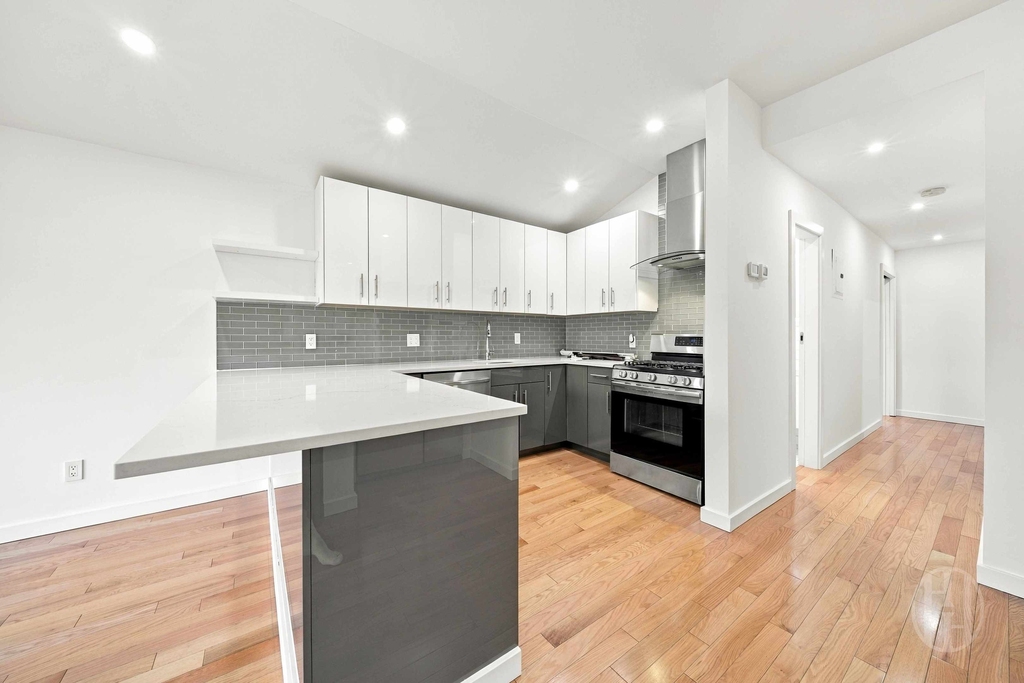 59-34 60th Avenue - Photo 10
