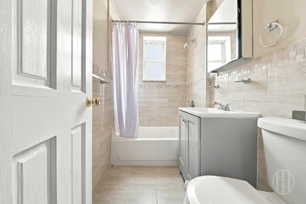 140-60 Beech Avenue - Photo 6