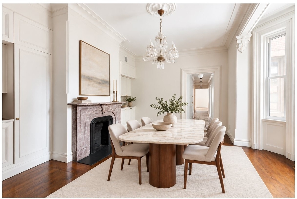 129 E 17th Street - Photo 3