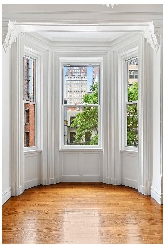 129 E 17th Street - Photo 15