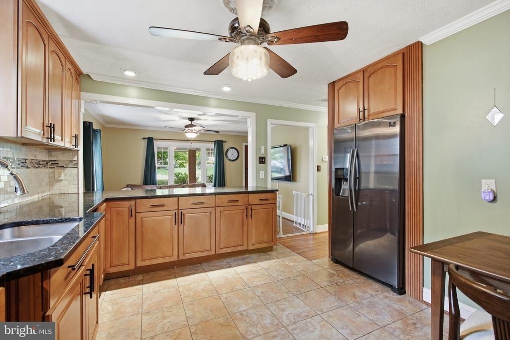 21 Snellings Lane - Photo 7