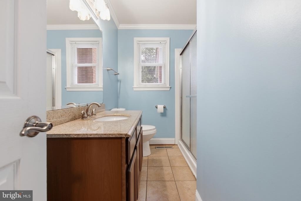 21 Snellings Lane - Photo 10