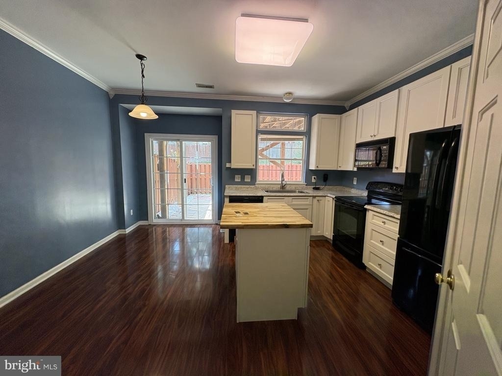 2085 Stargrass Court - Photo 2