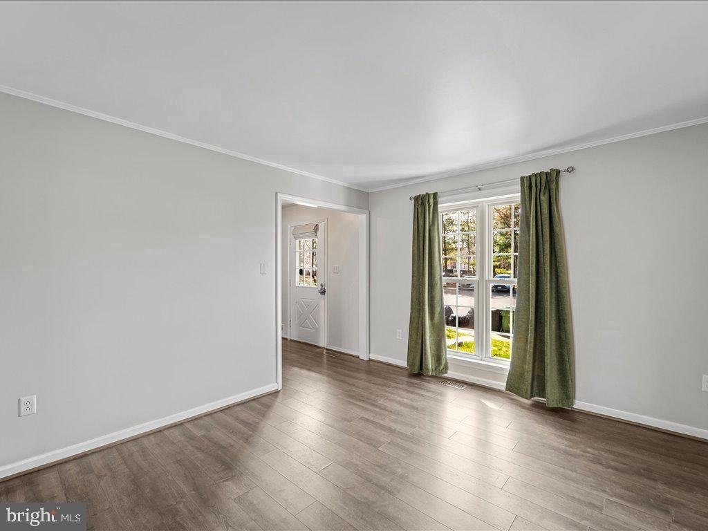2904 Madeira Court - Photo 5