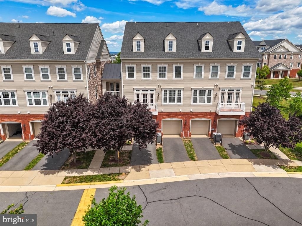 42572 Wildly Terrace - Photo 41