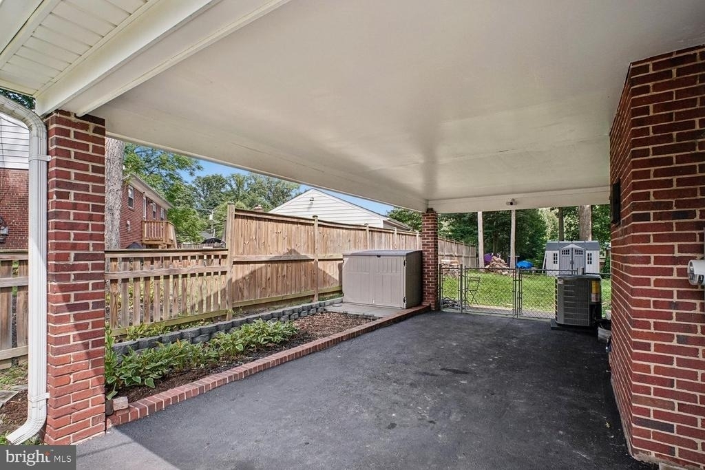 3155 Norfolk Lane - Photo 16