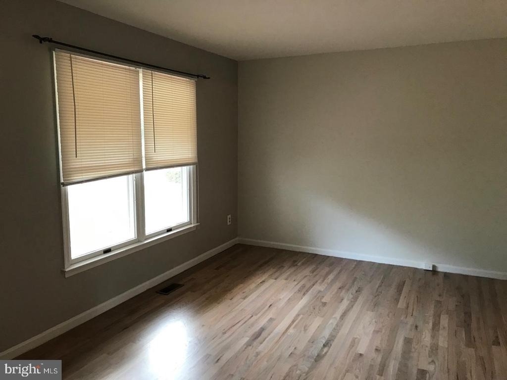 9294 Mainsail Drive - Photo 11