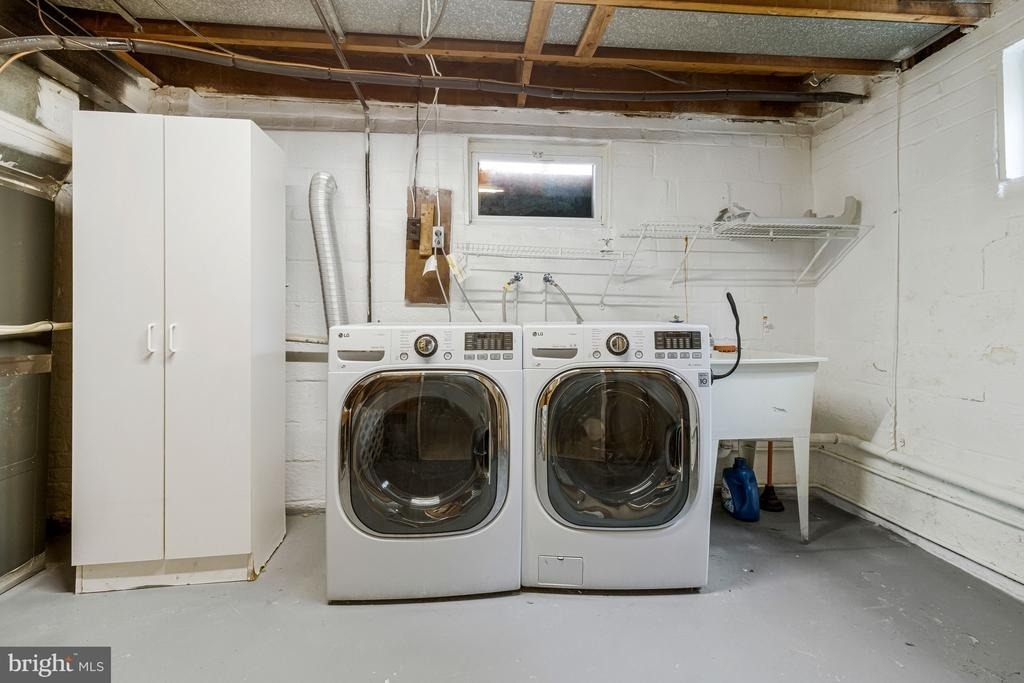 7025 Strathmore Street - Photo 39