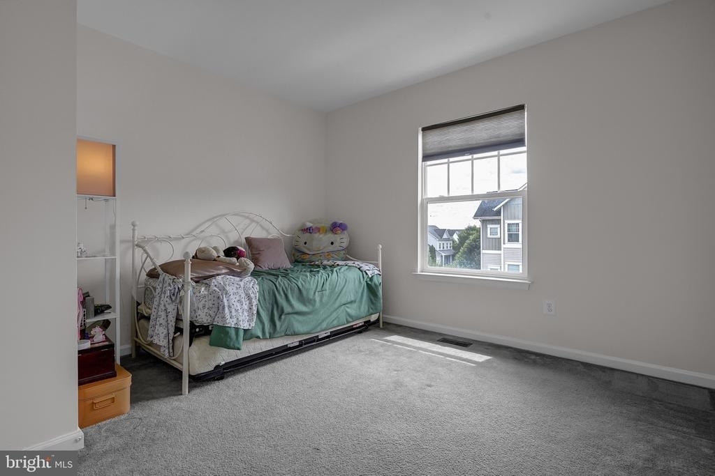 102 Gretchen Court - Photo 30