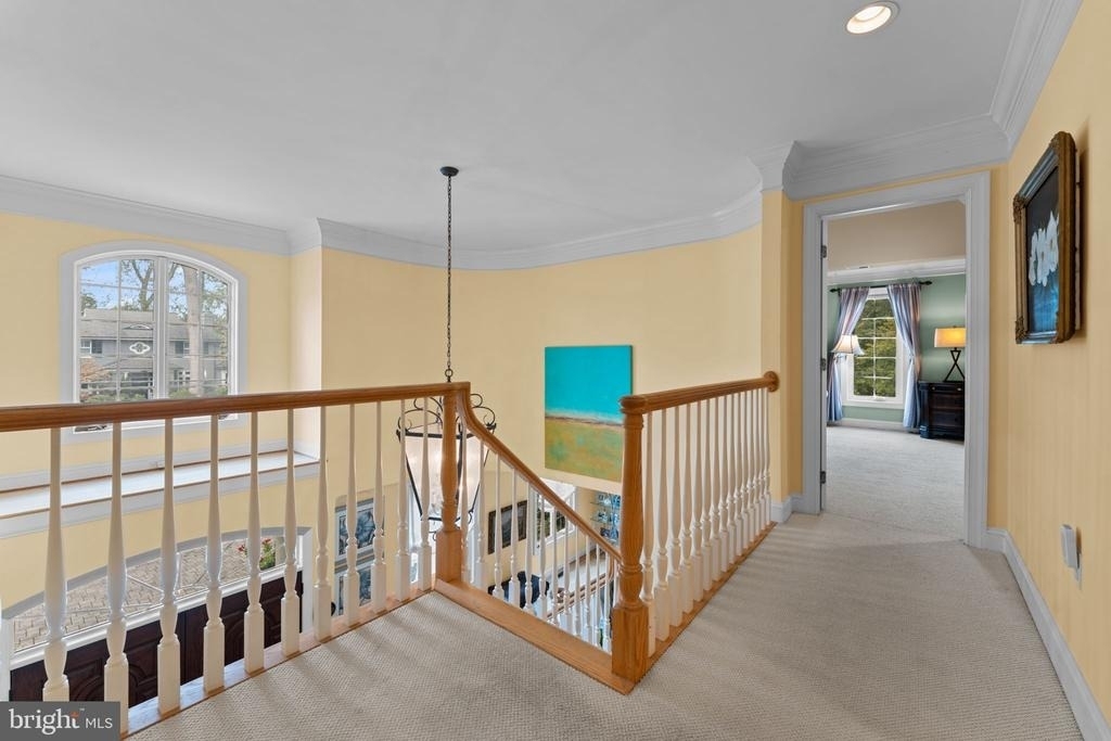 4304 Lorcom Lane - Photo 17