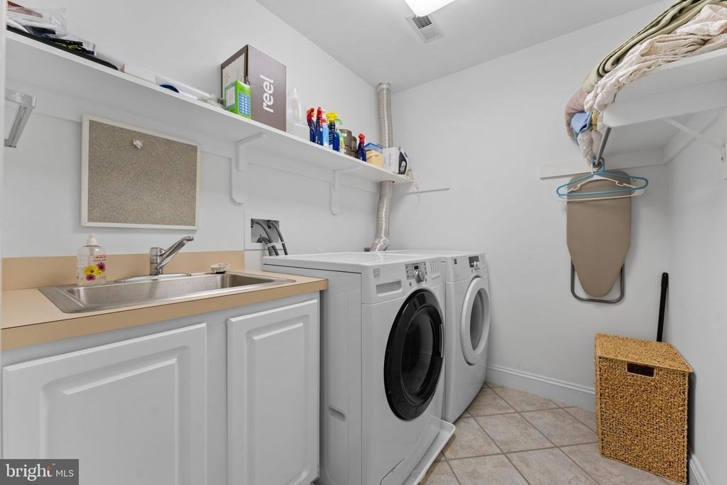 4304 Lorcom Lane - Photo 36