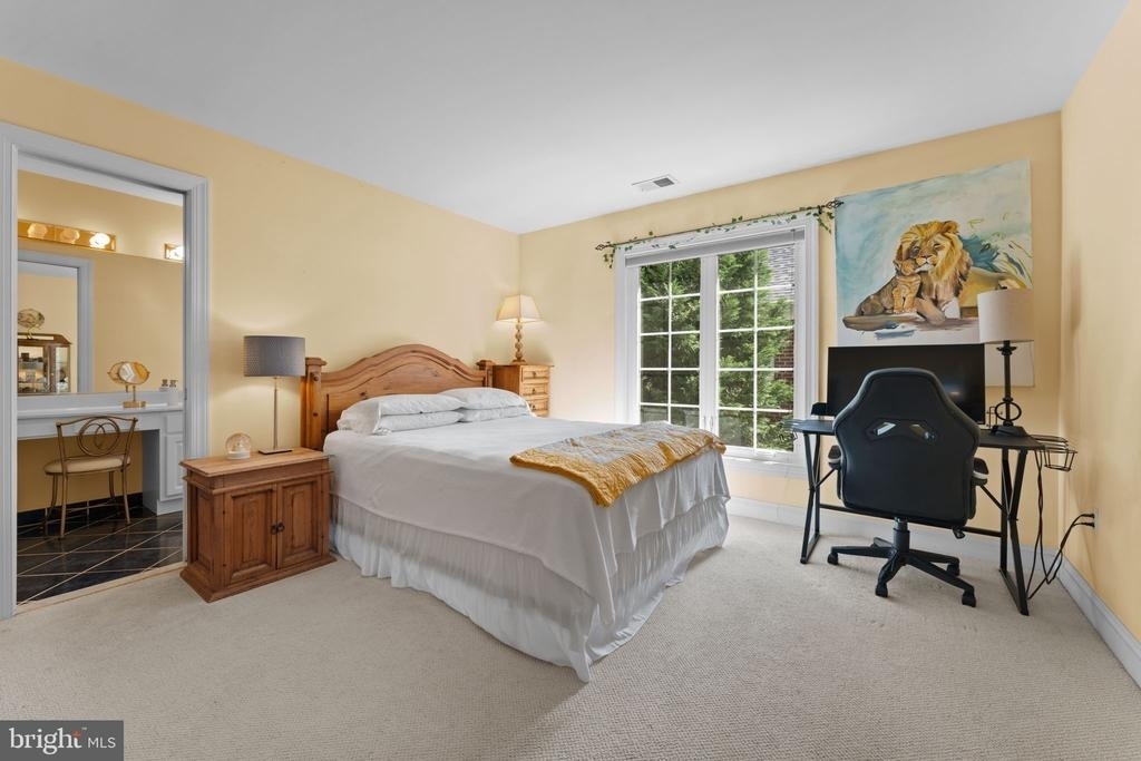 4304 Lorcom Lane - Photo 23