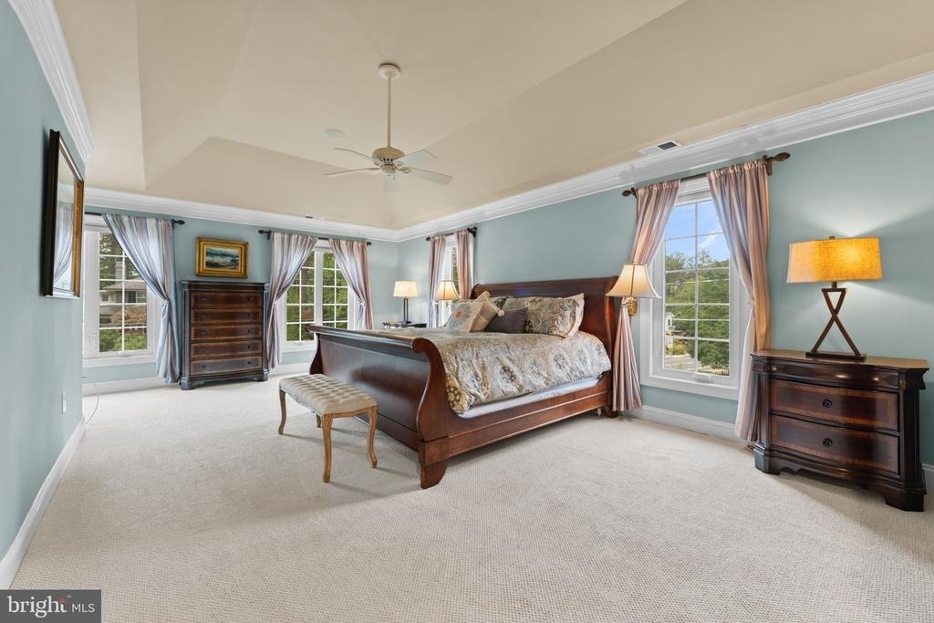 4304 Lorcom Lane - Photo 18