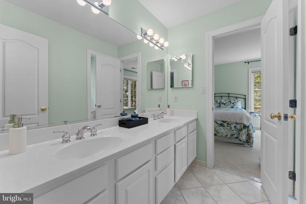 4304 Lorcom Lane - Photo 26
