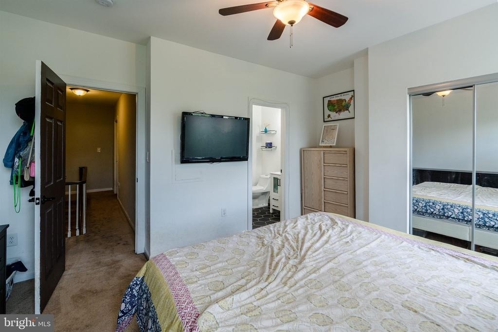 2627 E Thompson Street - Photo 12