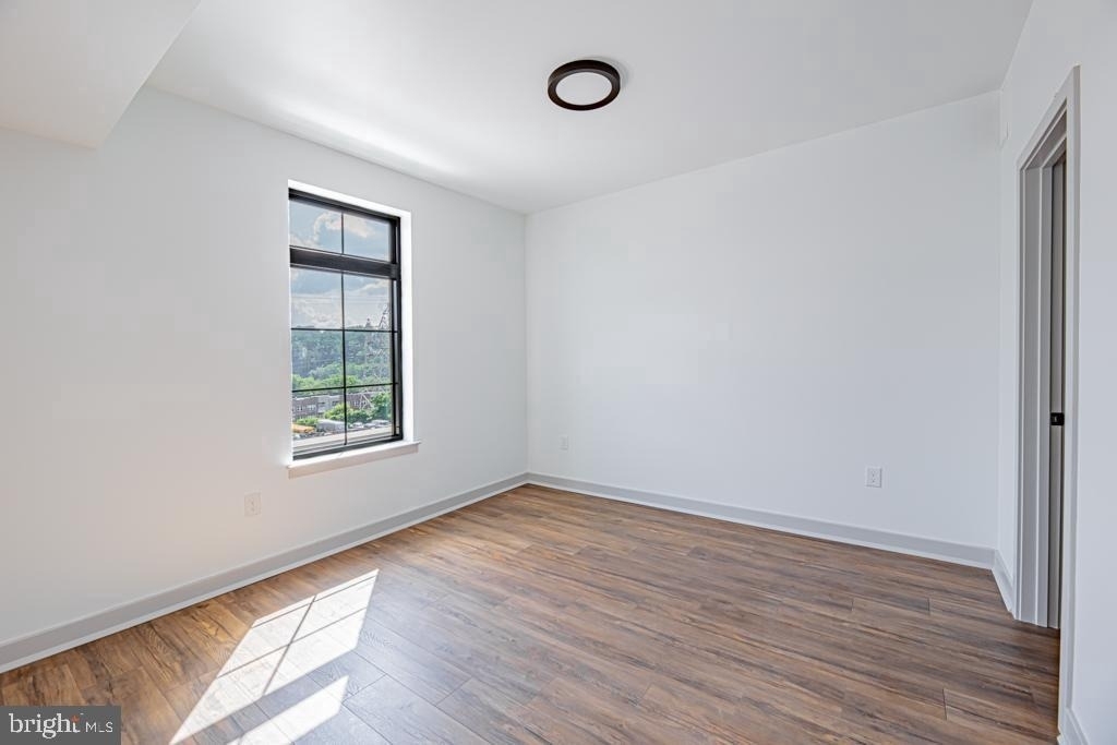 5001 Umbria Street - Photo 6
