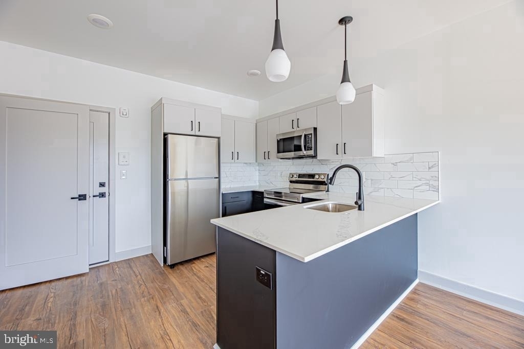 5001 Umbria Street - Photo 2