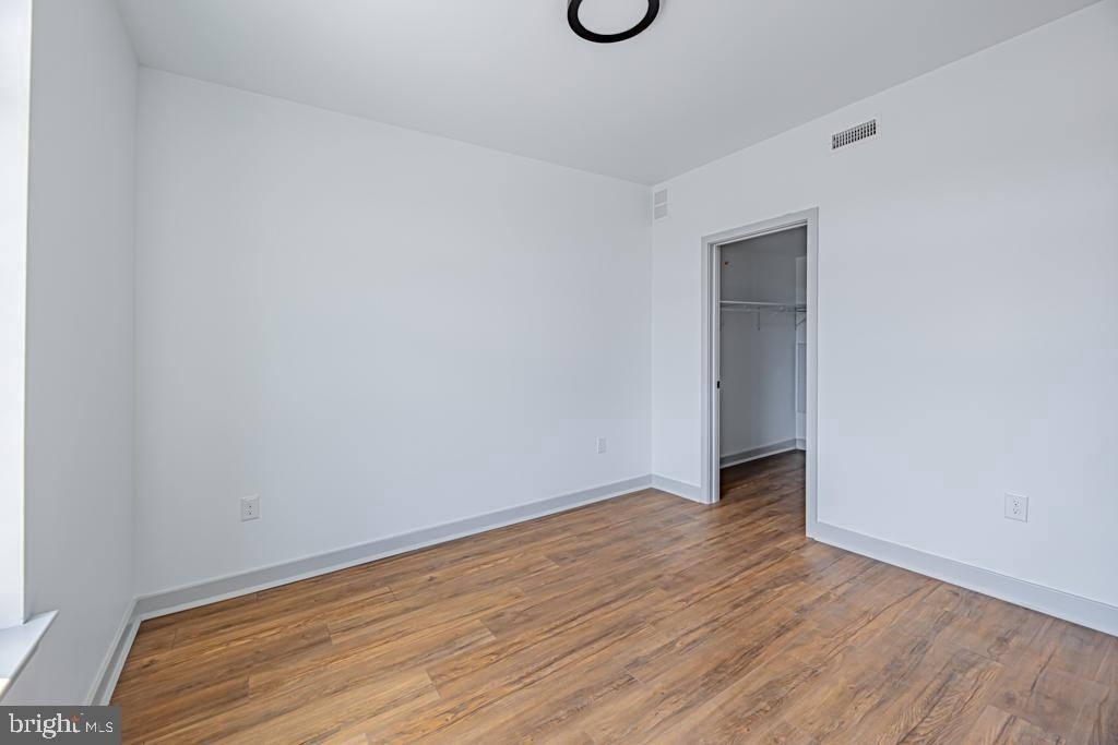 5001 Umbria Street - Photo 7