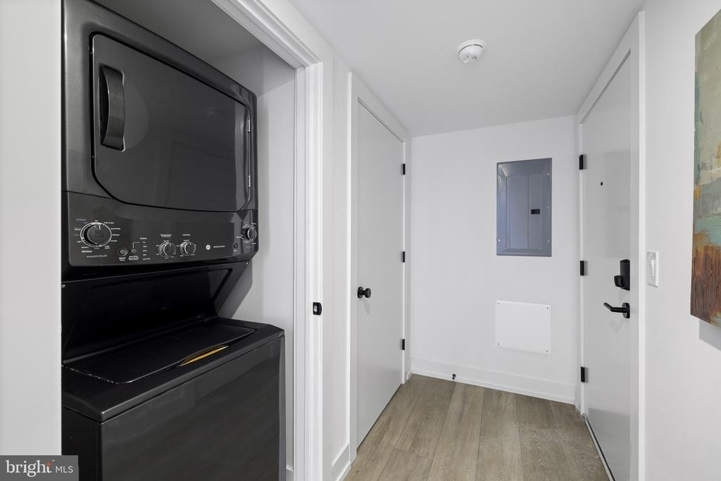 5200 Chester Avenue - Photo 19