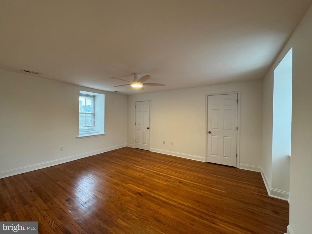 6316 Germantown Avenue - Photo 7