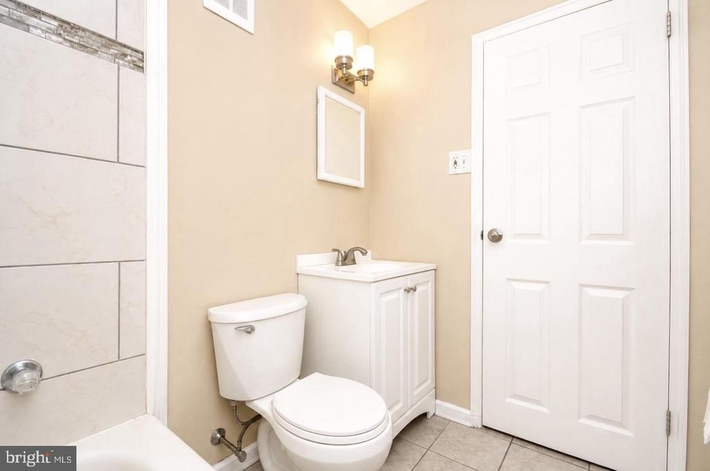 3432 Ashfield Lane - Photo 2