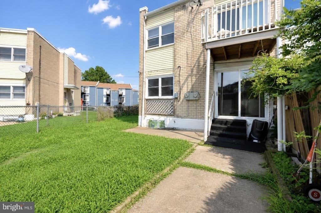 3432 Ashfield Lane - Photo 3