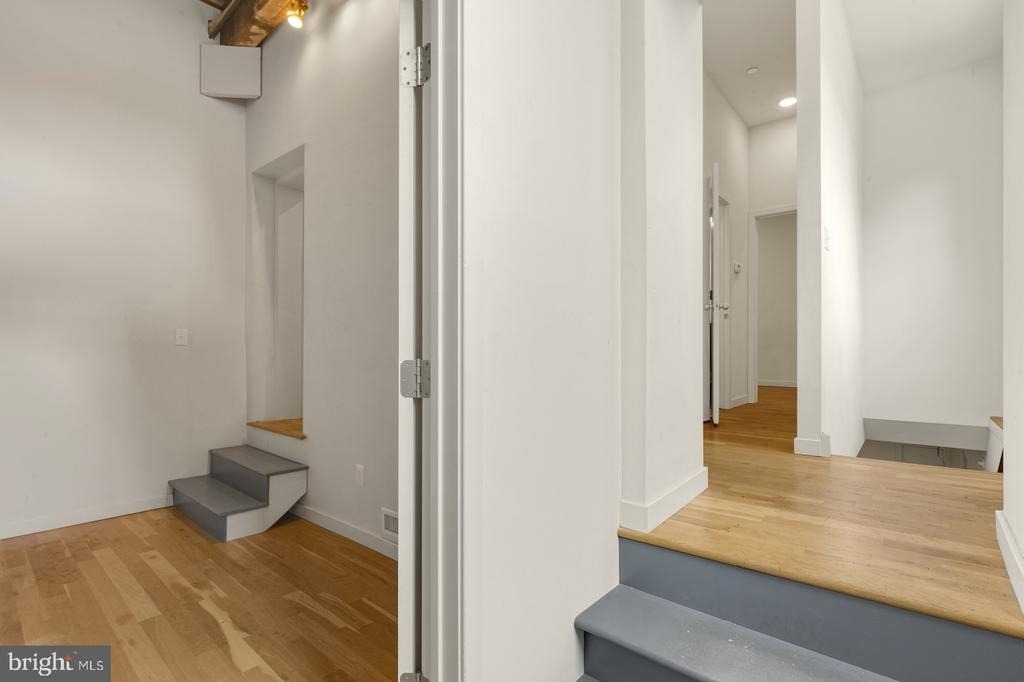 1737 N Howard Street - Photo 2