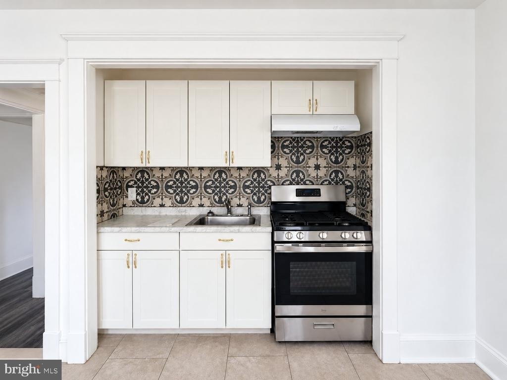 6601 Blakemore - Photo 8