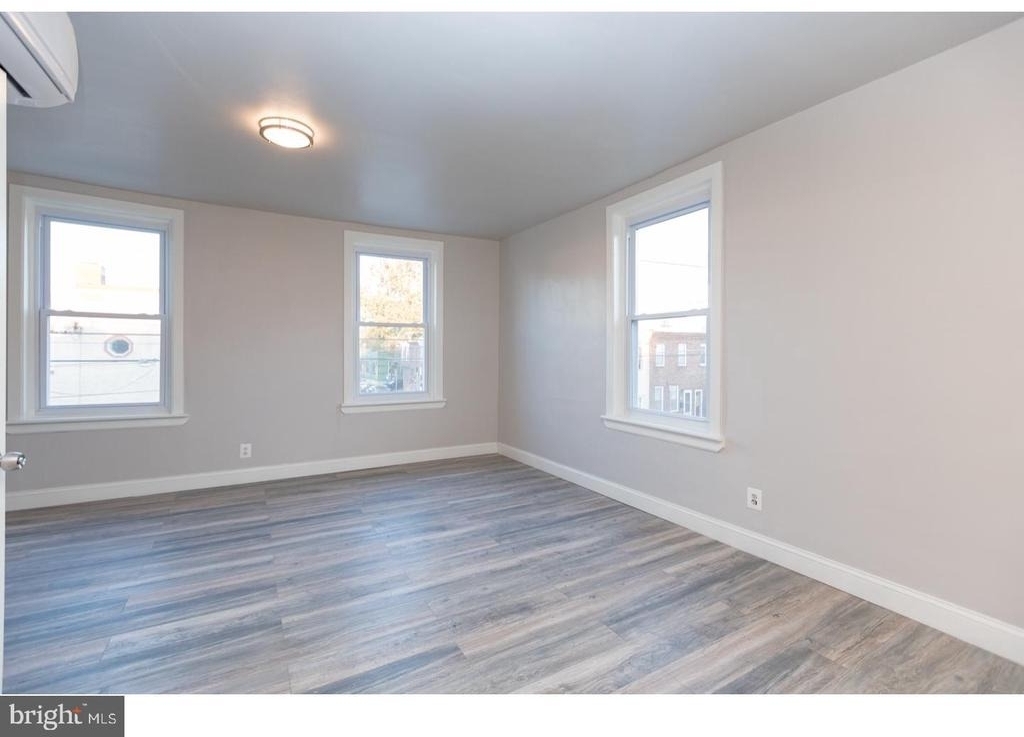 2434 E Dauphin Street - Photo 7