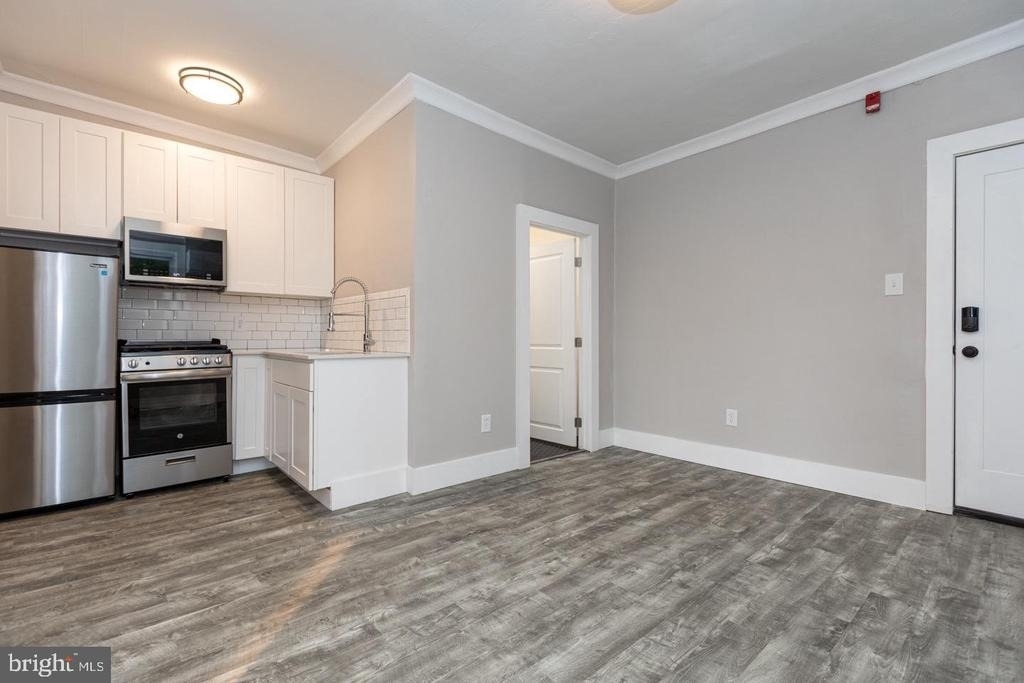 2434 E Dauphin Street - Photo 1